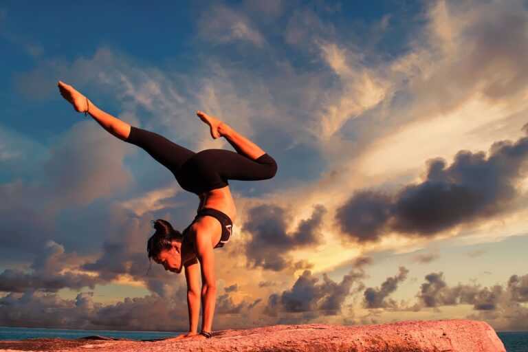 yoga-beach-2