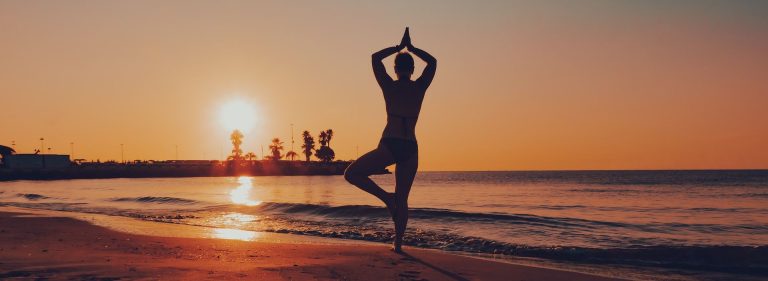 yoga-beach